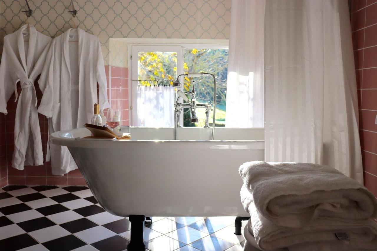 Manoir Laurette Bed and Breakfast Saint-Martin-Petit Buitenkant foto